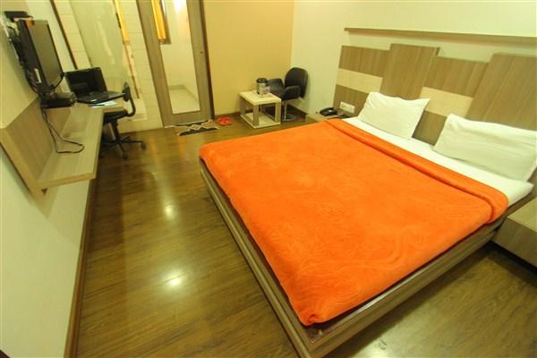 Princess Hotell Ankleshwar Eksteriør bilde