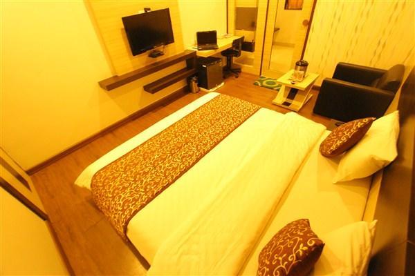 Princess Hotell Ankleshwar Eksteriør bilde