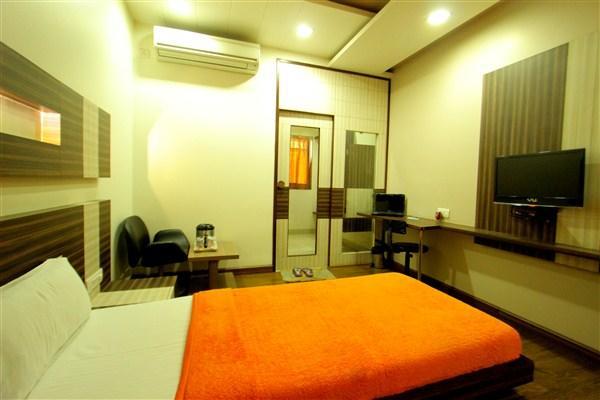 Princess Hotell Ankleshwar Eksteriør bilde