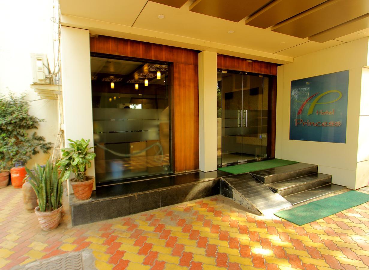 Princess Hotell Ankleshwar Eksteriør bilde